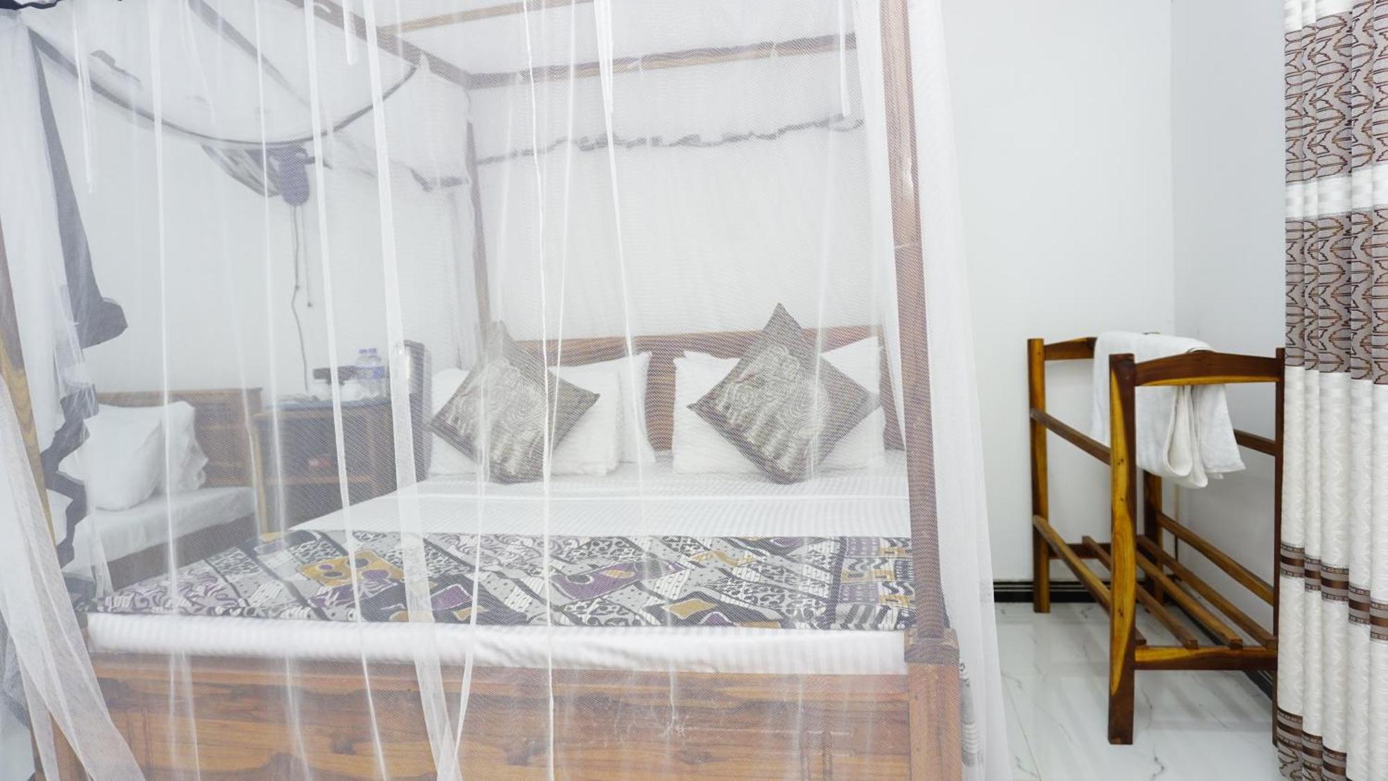 Namal Homestay Σιγκιρίγια Εξωτερικό φωτογραφία