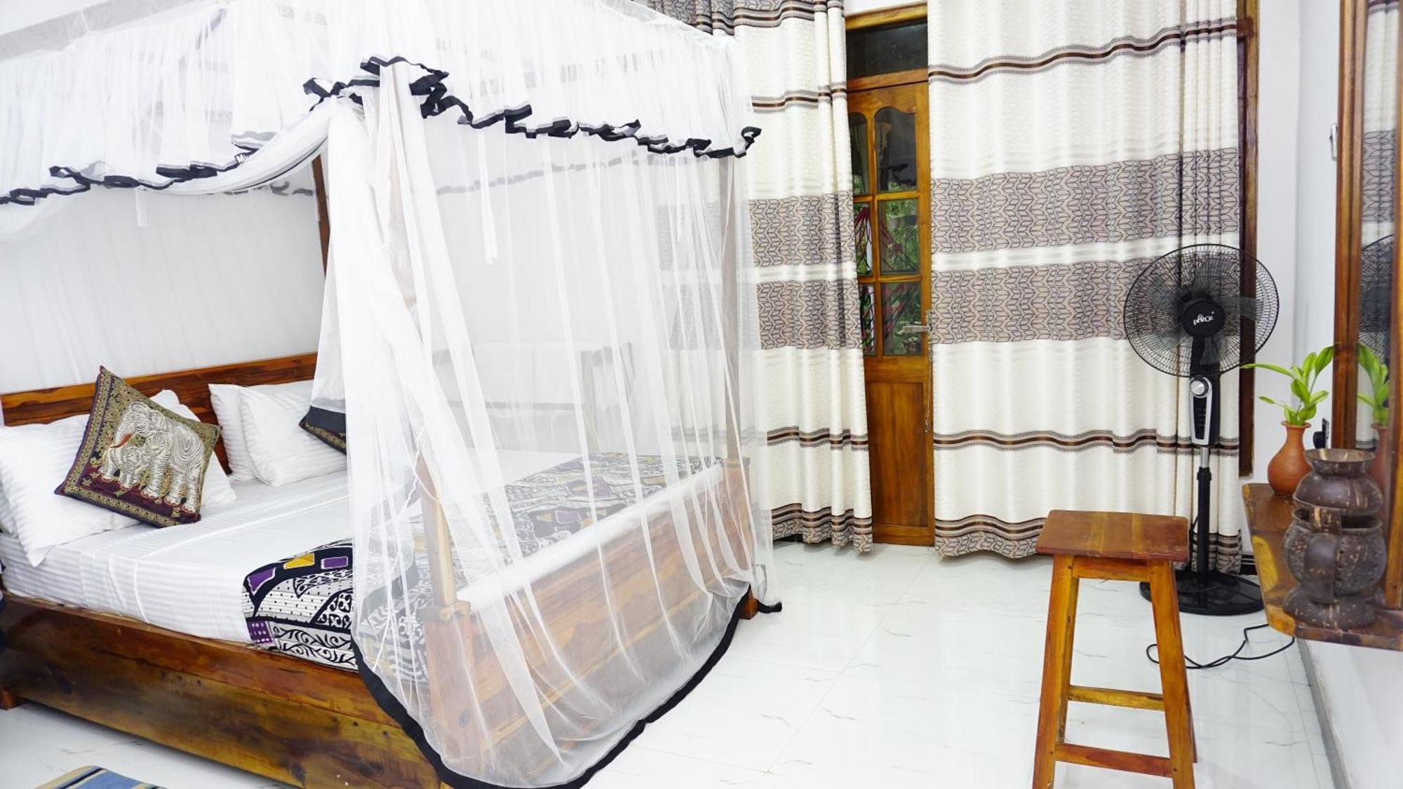 Namal Homestay Σιγκιρίγια Εξωτερικό φωτογραφία